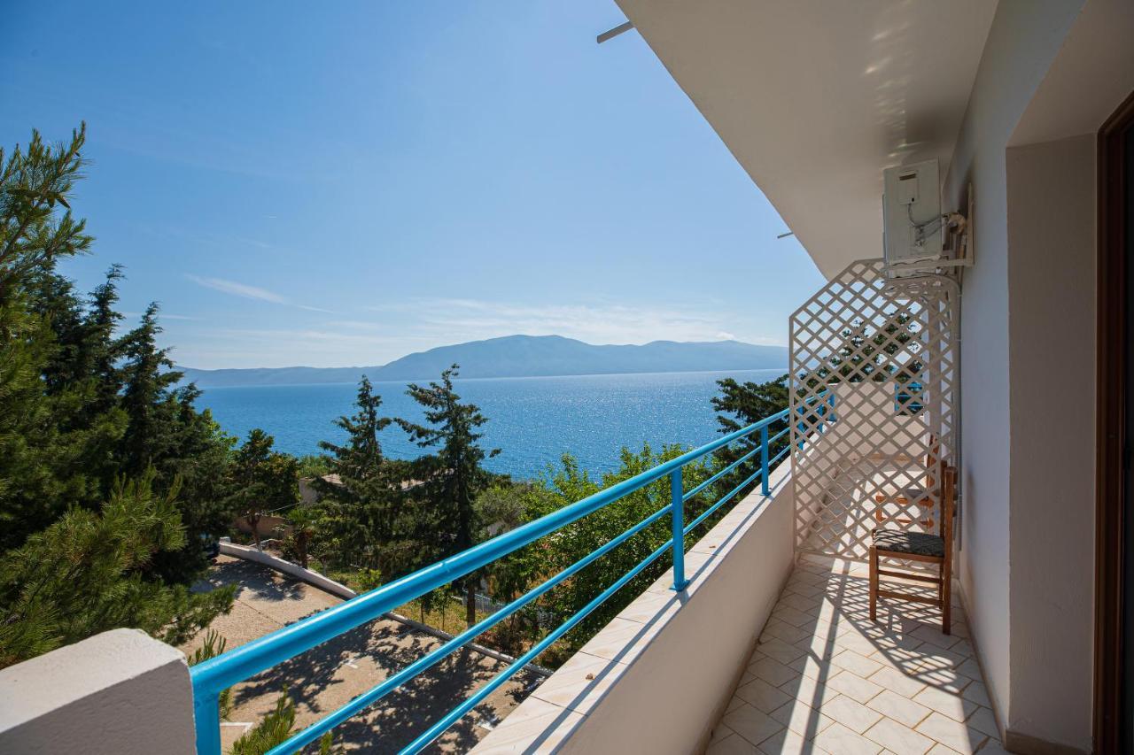 Villa Gaudium Radhimë Екстериор снимка